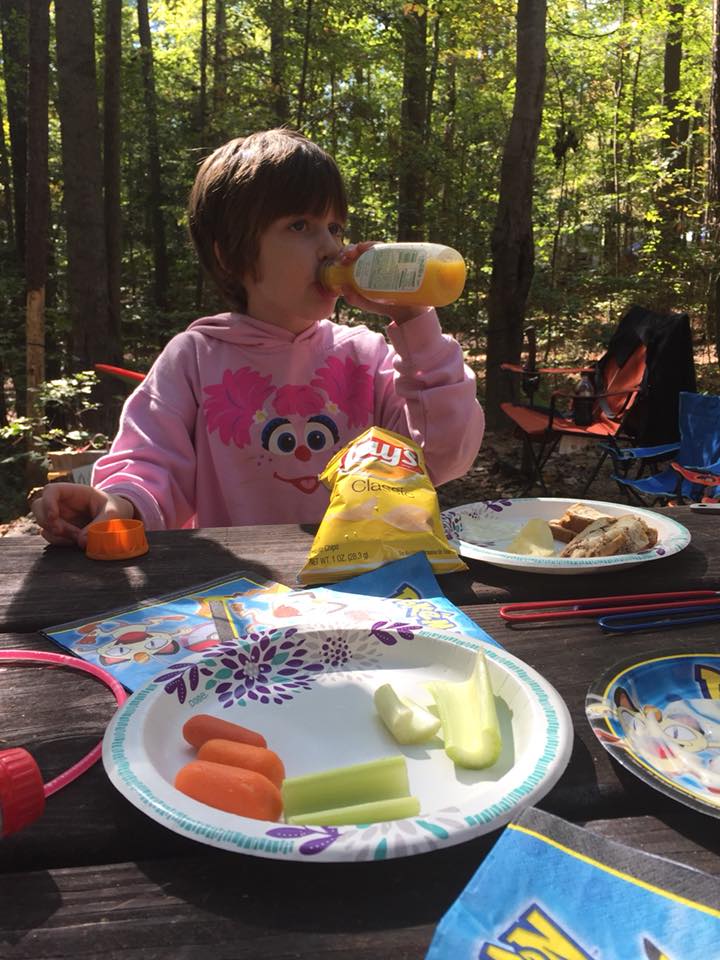 WHAT TO PACK WHEN CAMPING WITH KIDS